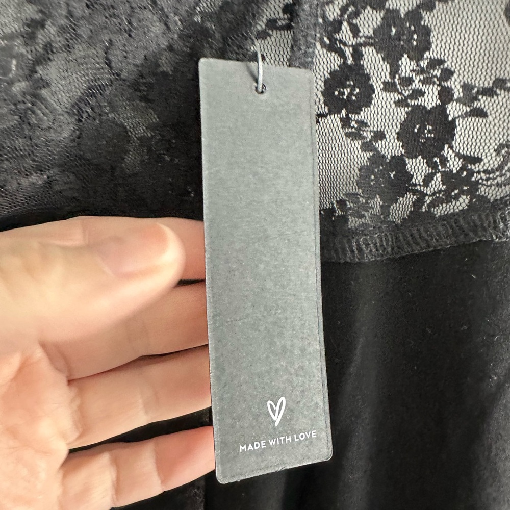 Lulu's Black Lace Long Sleeve Bodysuit - Picture 2 of 6